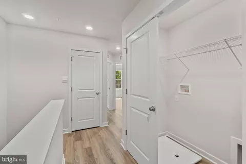 Entry Way - 15004 Sapmoss Ln, Brandywine, MD 20613 photo 10 of 14