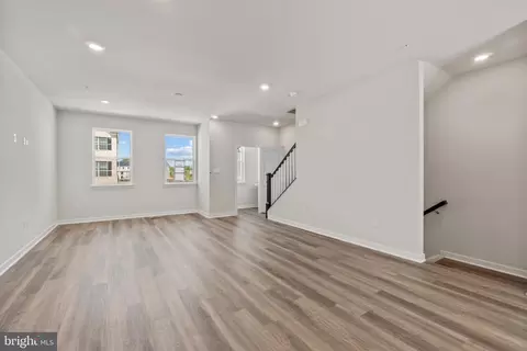 Living - 15004 Sapmoss Ln, Brandywine, MD 20613 photo 1 of 1