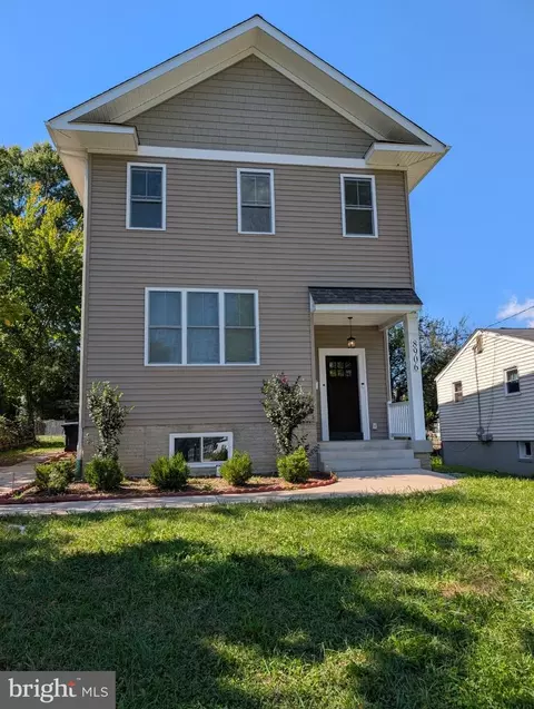 8906 58th Ave, Berwyn Heights, MD 20740