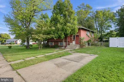2102 Wintergreen Ave, District Heights, MD 20747