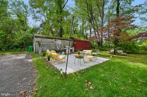 Exterior - 8630 Normal School Rd, Bowie, MD 20715 photo 4 of 6