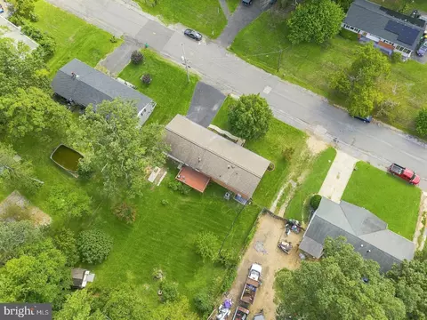 View/Area - 8618 Lantern Ln, Clinton, MD 20735 photo 1 of 1