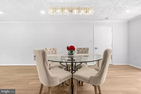 Dining - 8618 Lantern Ln, Clinton, MD 20735 photo 3 of 3
