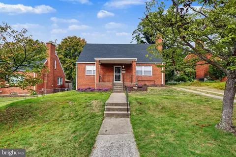702 Rittenhouse St, Hyattsville, MD 20783