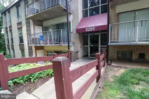 5201 Newton St #202, Bladensburg, MD 20710