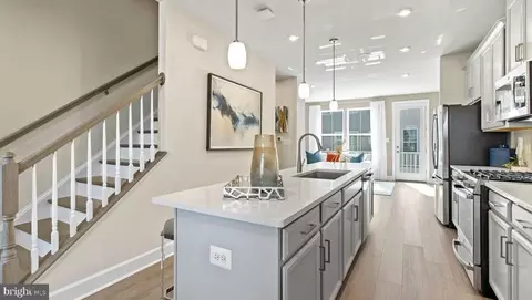 Entry Way - 14303 Bronte St, Laurel, MD 20707 photo 3 of 25