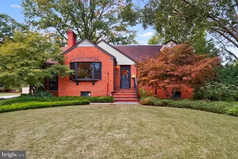 7328 Baylor Ave, College Park, MD 20740