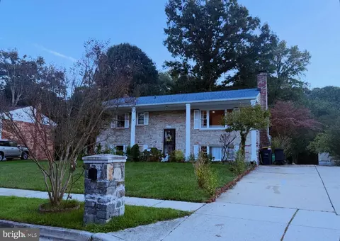4005 Kilbourne Dr, Fort Washington, MD 20744