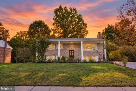 4005 Kilbourne Dr, Fort Washington, MD 20744
