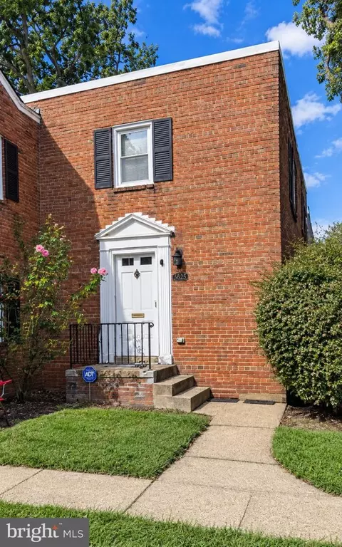 2552 Iverson St, Temple Hills, MD 20748
