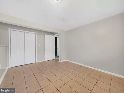 Bedroom - 6601 Killarney St, Clinton, MD 20735 photo 10 of 11