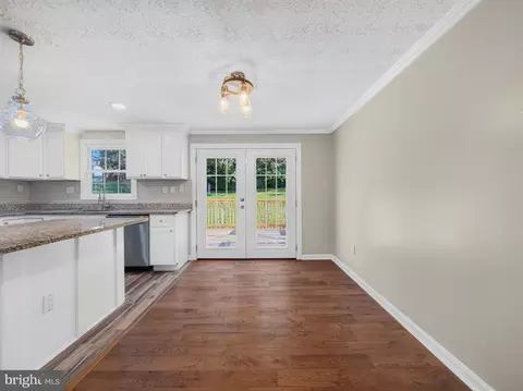 Dining - 6601 Killarney St, Clinton, MD 20735 photo 1 of 1