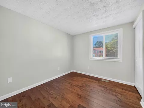 Bedroom - 6601 Killarney St, Clinton, MD 20735 photo 1 of 11