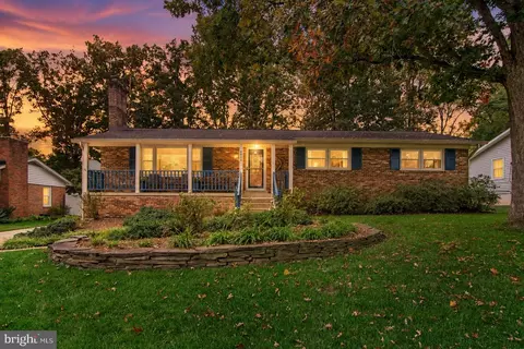 6932 Greenwood Dr, Glenn Dale, MD 20769