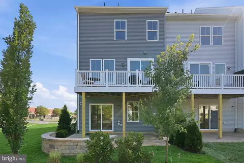 Exterior - 14316 Bronte St, Laurel, MD 20707 photo 5 of 9