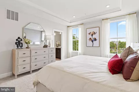 Bedroom - 14316 Bronte St, Laurel, MD 20707 photo 11 of 25