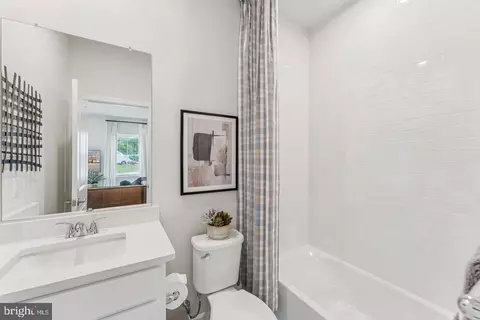 Entry Way - 14316 Bronte St, Laurel, MD 20707 photo 13 of 43