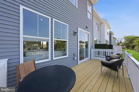 Exterior - 14316 Bronte St, Laurel, MD 20707 photo 4 of 9
