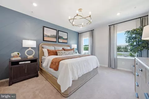 Bedroom - 14316 Bronte St, Laurel, MD 20707 photo 16 of 25