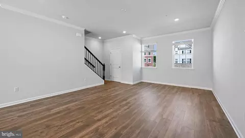 Entry Way - 7604 Daybreak Dr, Brandywine, MD 20613 photo 8 of 10