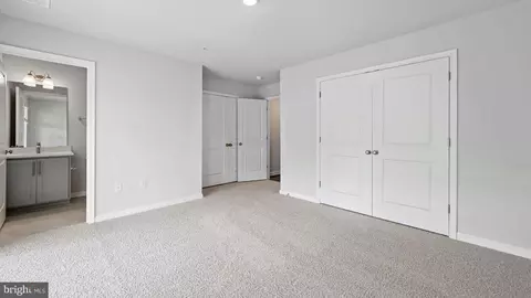 Entry Way - 7604 Daybreak Dr, Brandywine, MD 20613 photo 3 of 10