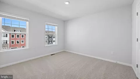 Bedroom - 7604 Daybreak Dr, Brandywine, MD 20613 photo 2 of 2