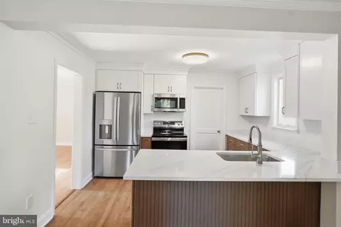 Kitchen - 13315 Williams Dr, Brandywine, MD 20613 photo 1 of 3