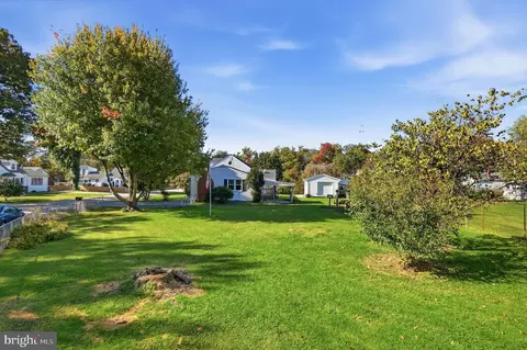 Exterior - 13315 Williams Dr, Brandywine, MD 20613 photo 7 of 12