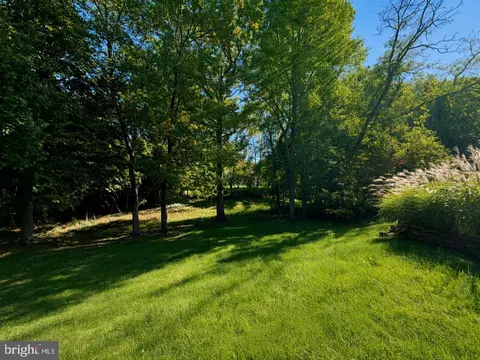 Exterior - 12805 Cedarbrook Ln, Laurel, MD 20708 photo 3 of 6