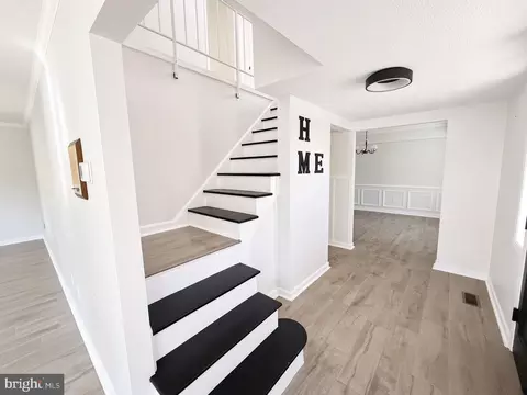 Entry Way - 12805 Cedarbrook Ln, Laurel, MD 20708 photo 1 of 2