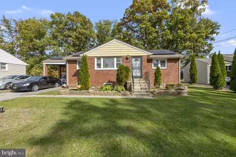 6116 Baxter Dr, Suitland, MD 20746