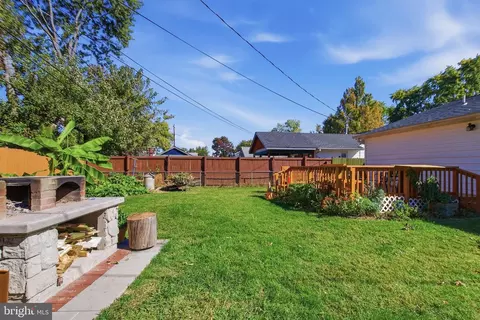 Exterior - 1019 7th St, Laurel, MD 20707 photo 6 of 10