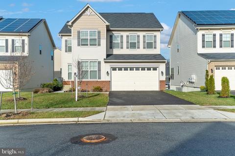 2502 Sir Michael Pl, Lanham, MD 20706 photo 1