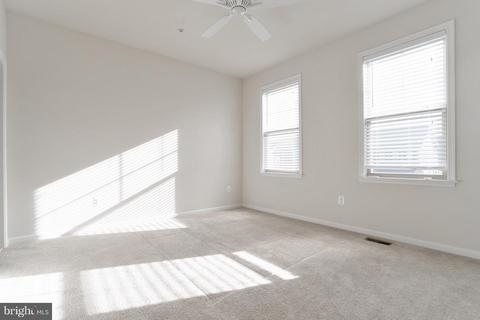 2502 Sir Michael Pl, Lanham, MD 20706 photo 19