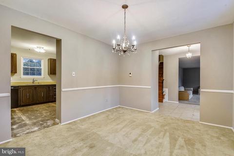 12605 N Point Ln, Laurel, MD 20708 photo 8