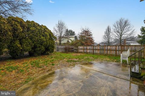 12605 N Point Ln, Laurel, MD 20708 photo 30