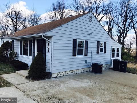 7404 Finns Ln, Lanham, MD 20706 photo 2
