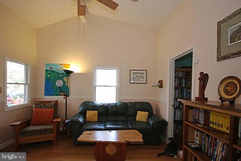 6603 Chestnut Ave, Lanham, MD 20706 photo 7
