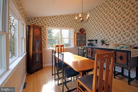 6603 Chestnut Ave, Lanham, MD 20706 photo 9