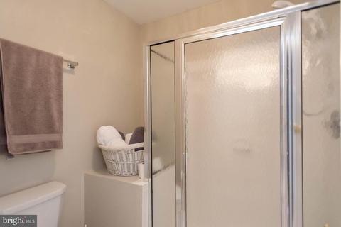 8608 Ashcroft Dr, Laurel, MD 20708 photo 34