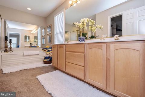 8608 Ashcroft Dr, Laurel, MD 20708 photo 22