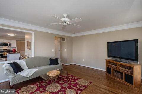 8608 Ashcroft Dr, Laurel, MD 20708 photo 15