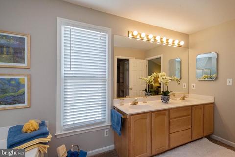 8608 Ashcroft Dr, Laurel, MD 20708 photo 25