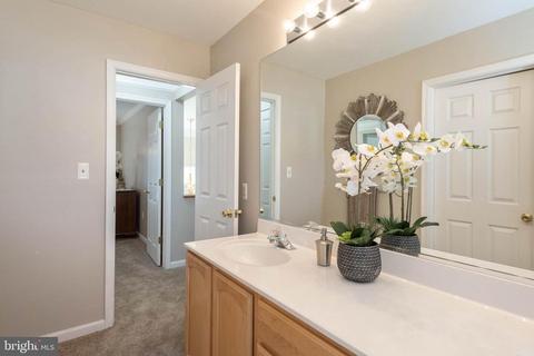 8608 Ashcroft Dr, Laurel, MD 20708 photo 35