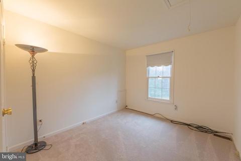 9406 Goddard Ct, Lanham, MD 20706 photo 29