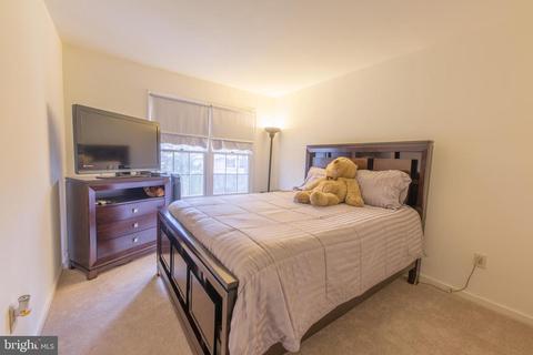 9406 Goddard Ct, Lanham, MD 20706 photo 28