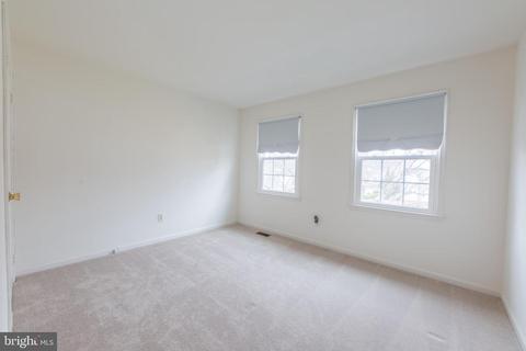 9406 Goddard Ct, Lanham, MD 20706 photo 31