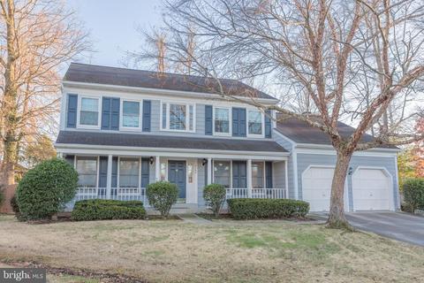 9406 Goddard Ct, Lanham, MD 20706 photo 2