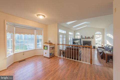 9406 Goddard Ct, Lanham, MD 20706 photo 16