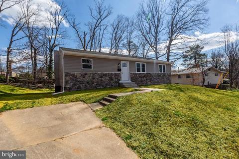 6203 Brightlea Dr, Lanham, MD 20706 photo 2